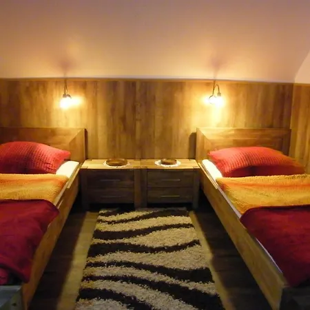 Gaestehaus Ballmann アパート Rockeskyll